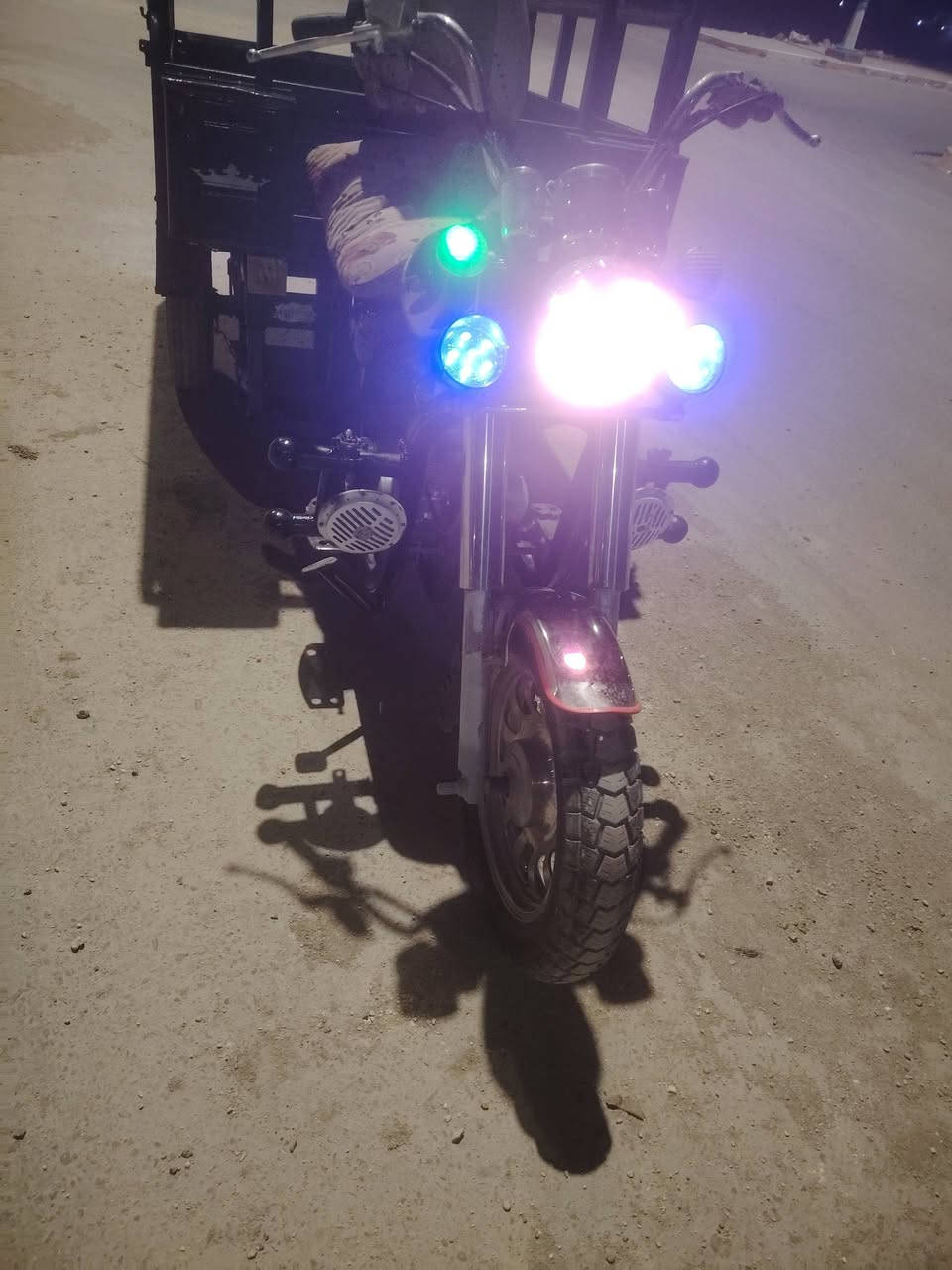 سلام عليكم ستوته للبيع موديل 15مكينه 2025وراق صولي مكاني سماوه رقم سعر مليون و٧٠٠ وبيه مجال


**إذا كنت صاحب هذا الإعلان وتريد حذفه لأي سبب، رجاءا أرسل رسالة إلى الدعم الفني**