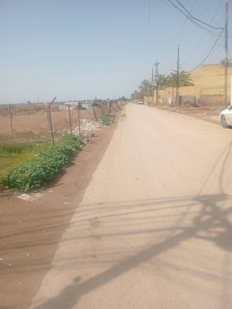 قطعة أرض للبيع زراعية سند ٢٥ الواجهة ١٤ والنزال ٢٢م السريدات القديمة المربع الثالث تبليط خدمات كاملة للاستفسار ***********/***********
