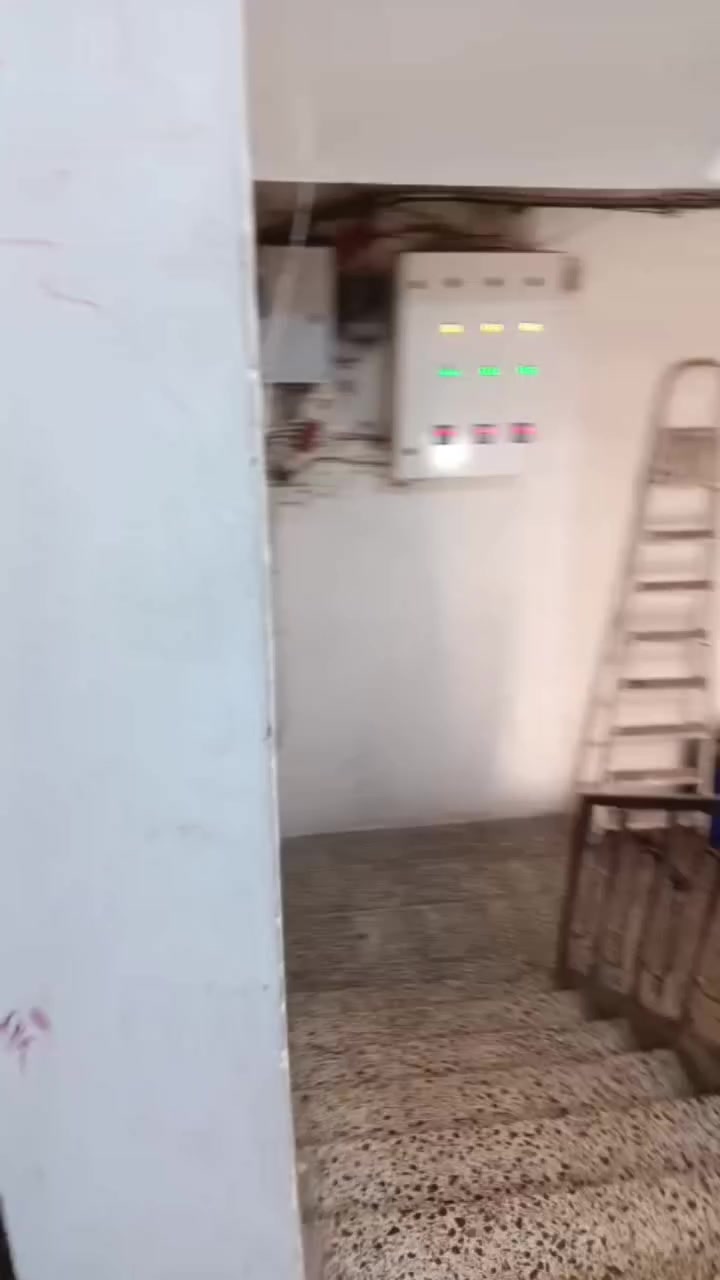 شقة للإيجار 🔑✨
بمنطقة الشعب / شارع عدن

تتكون من:
استقبال + غرفة + مطبخ + خدمات

موقع حلو وقريب على الخدمات 👌
مناسبة للعوائل الصغيرة

للاستفسار ، راسلنا عالخاص 📩


**إذا كنت صاحب هذا الإعلان وتريد حذفه لأي سبب، رجاءا أرسل رسالة إلى الدعم الفني**