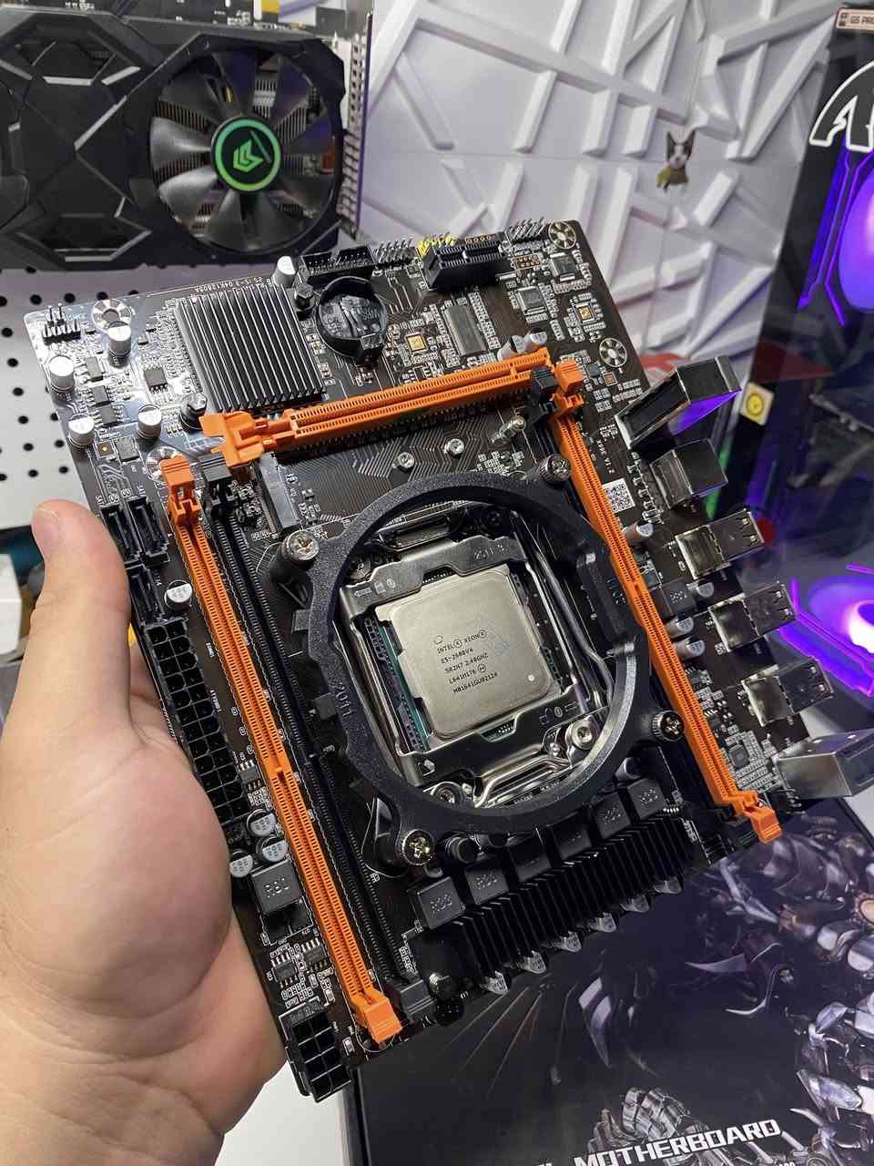 سلام عليكم
قطع pc جديد و مستخدم

كيبل ريزر جيل 3 سعر : 10
بورد و معالج E52680v4 سعر : 40
معالجE5 2630 سعر : 10
فانات مستخدمه شغاله كامل لون ابيض 7 قطع سعر :20  
ملاحظة الفانات بيهن فيشه وحده الثانيه مقطوعه 

توصيل 5 لكل العراق


**إذا كنت صاحب هذا الإعلان وتريد حذفه لأي سبب، رجاءا أرسل رسالة إلى الدعم الفني**