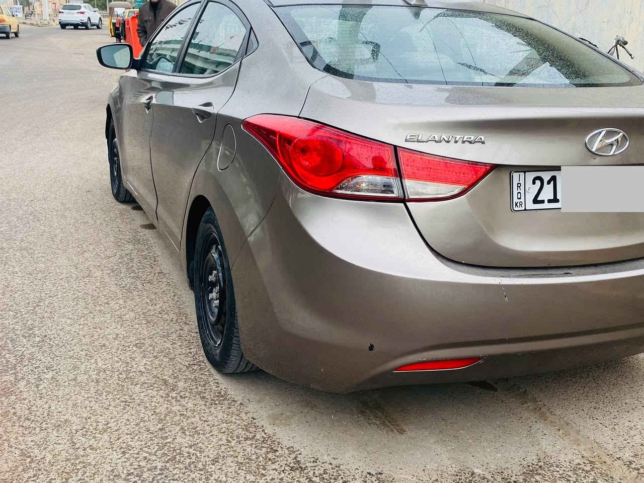 السلام عليكم 
النترا  ٢٠١٤ ادوات كصه جنطه ارقام وسنويه شمالي دولي
مكينه ٢٠٠٠ دوش كفاله الكير كفاله
حداديه ١٠٠٪؜
تبريد تدفئه كفاله
شاشه كبيره حساسات تحكم استيرن مري شف اشاير بالمري 
غرفه جديده ١٠٠٪؜ 
تخم تاير جديد كارتون كوري 
سياره كلش حلوه 
سعر 47 بيها  مجال قليل 
محافظة ميسان 
***********
