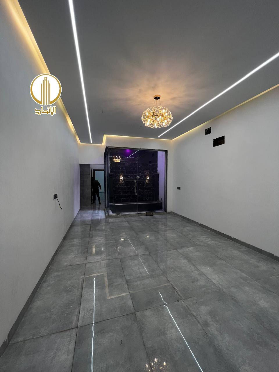 #مكتب_الاتحاد_لتجارة_العقارات_والمقاولات 
 🏛⭐️للبيع او معارضة⭐️حي النور خلف سايدين دانية ماركت⭐️🏛
                 
⬅️️ مساحـة 190متر 

⬅️️الابعاد 8متر ❌️ 24متر

⬅️ الإتجاه غروب 

⬅️شارع تبليط ١٢متر

⬅️️سند طابو ملك صرف 

⬅️️طابقين ٧غرف نوم 

⬅️️بناء حديث 2025

⬅️الطابق الاول:
 غرفتين نوم إستقبال مطبخ هول صحيات كراج مناور

⬅️الطابق الثاني:
 ٥غرف نوم هول صحيات بلكونة بيتونة 

تفاصيل اكثر يرجى مراجعة المكتب
_____________________________ 
         مكتب الاتحـــاد للعقار 
الفرع الاول : شارع المصارف الرئيسي 
الفرع الثاني: الصديق بداية سايدين البحرين 
           *********** 
                      🏛
           ***********
