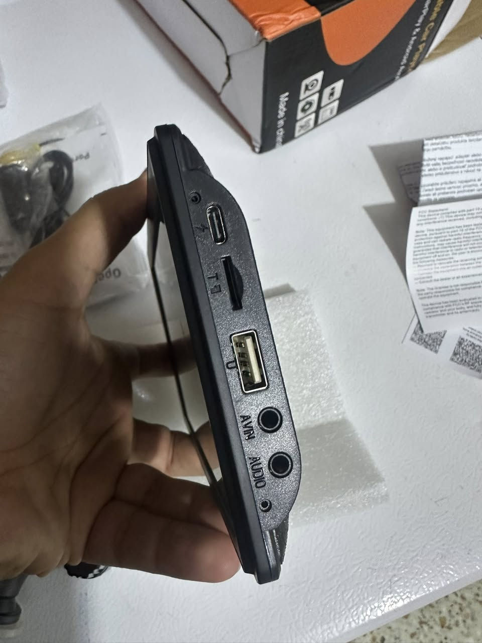 الشاشة لمس📱✨ + كأمر خلفية
يدعم:
 • ✅ Apple CarPlay
 • ✅ Android Auto
 • ✅ MirrorLink
‎ • ✅ بلوتوث
‎ • ✅ مدخل USB
‎ • ✅ مدخل كارت ذاكرة
 • ✅ AV IN / AUDIO
 • Type-C للشحن

30 الف


**إذا كنت صاحب هذا الإعلان وتريد حذفه لأي سبب، رجاءا أرسل رسالة إلى الدعم الفني**