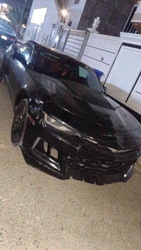 كمارو للبيع 2013 محزمه رقم انبار انگليزي مسجله ومحدثه 18 گير اوتو محرك...