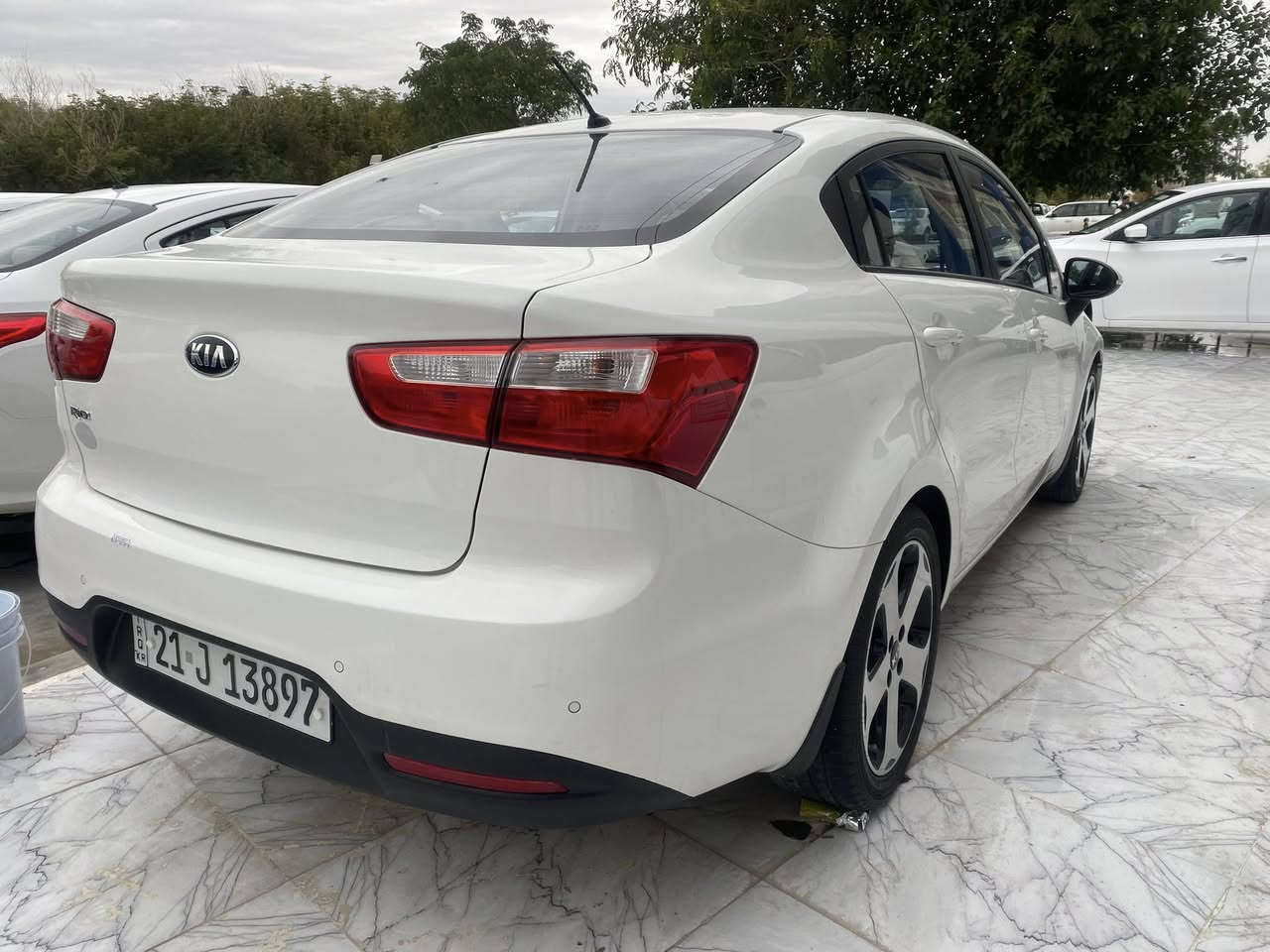 كيا ريو خليجي موديل ٢٠١٤ فول فول مواصفات مكفولة كفالة عامة ماشي ١١٦ الف حقيقي رقم سنوية جديد 
سعر ١١٦$ 
مكان سيارة قظاء كلار 
☎️ (***********)
