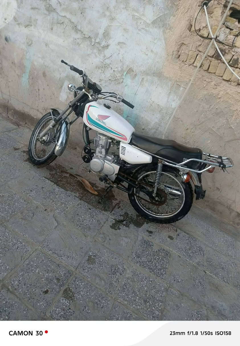 دراجه لبيع كلك مكينه مامفتوحه


**إذا كنت صاحب هذا الإعلان وتريد حذفه لأي سبب، رجاءا أرسل رسالة إلى الدعم الفني**