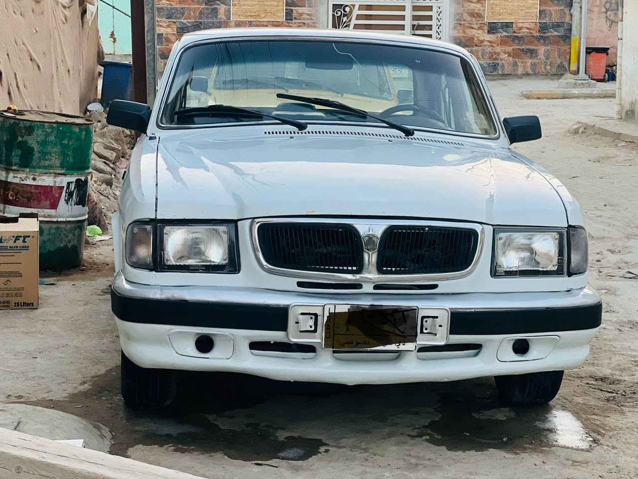 ‏‪فوالكه للبيع سياره حلوه جاهزه مكينه ونجي حداديه جديده مابيه اي نقص تبريد راس ثورة محور سيدان كله 14 سعر 50وبيهه مجال سياره حزام بس ترايش جعمقه يابانيه 
‏‪***********‬‏
