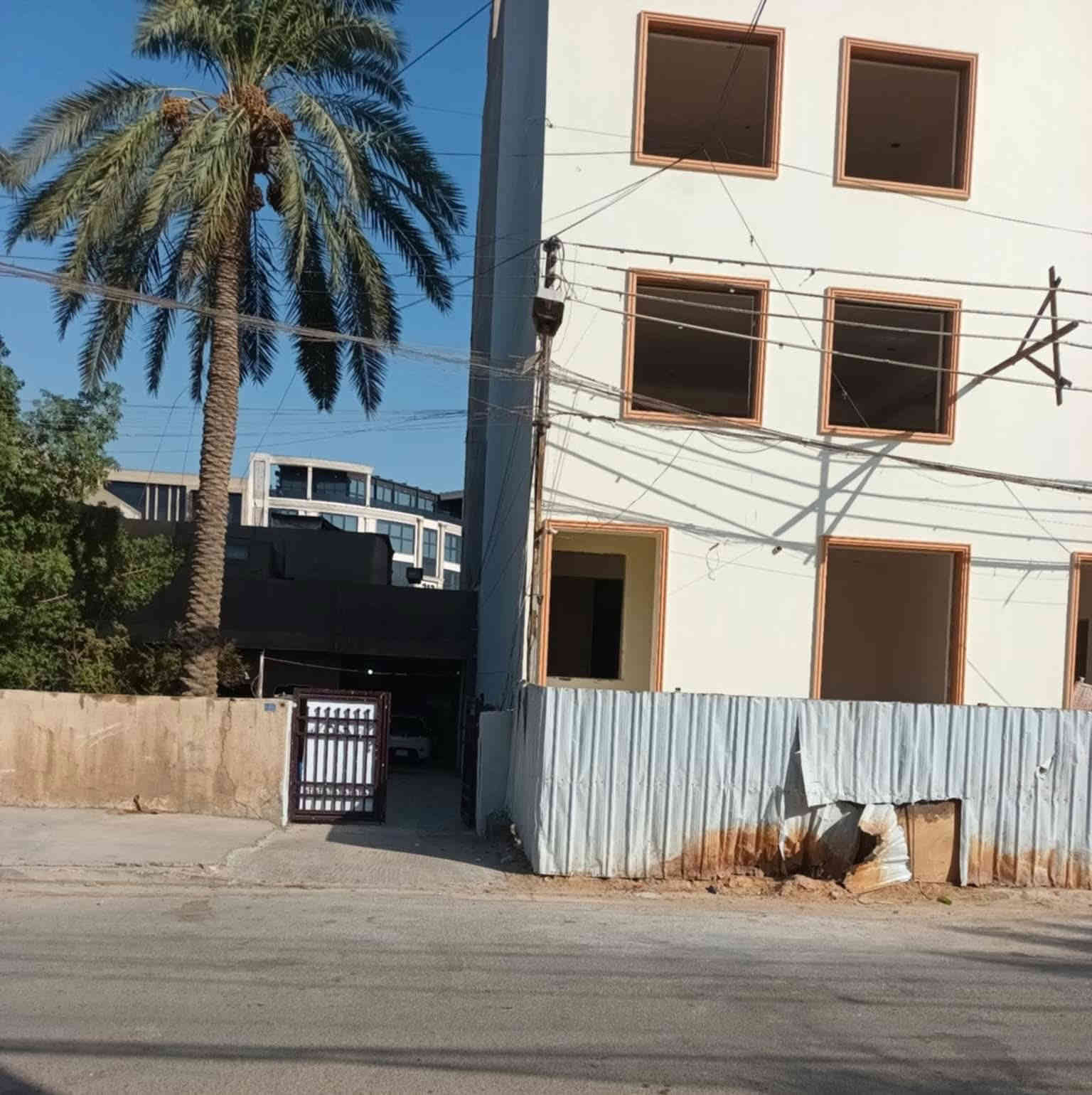 قطعة ارض للبيع ' مساحه’300متر في منطقة حي البنوك / التربية
محلة 315 مجاور الشارع العام
واجهة 10م * نزال 30م
للاستفسار الاتصال بالرقم 

‭٠٧٧١ ٢٢٠ ٣٤٤٣‬
***********
