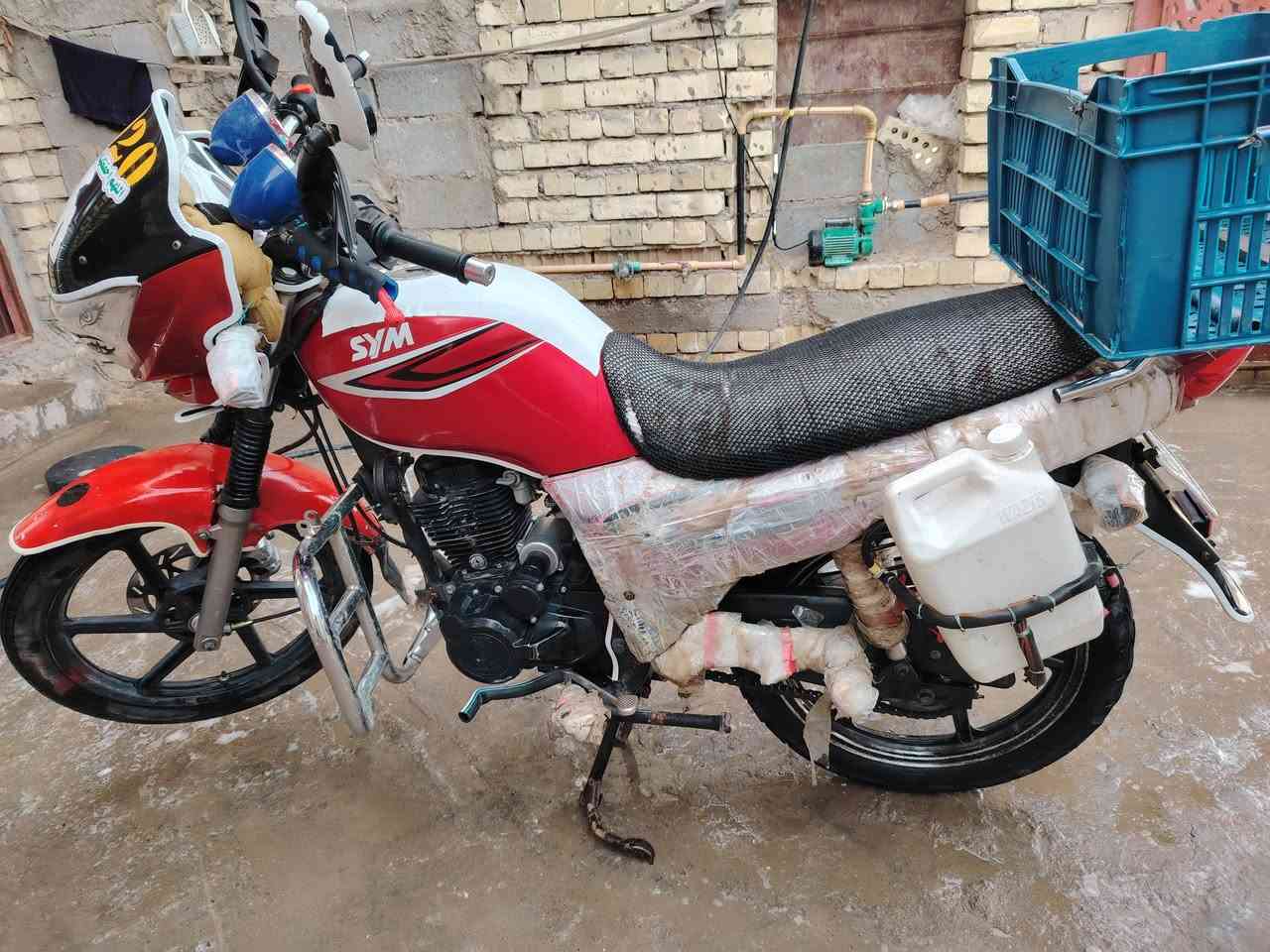 دراجه سايم مويل 20 مكفول كفاله عامه شوفة عينك اوراقه كدامك لاتعلق ودور سوالف يعجبك انتصل وات ساب لاتعلق ما اجاوب ***********
