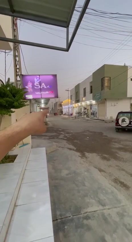 السلام عليك 
محل ملابس لألبيع معى موقعة او تاخذة غراض كامل ماناقصة شي المكان سامرا حي الدوانم 
سعر 3 مليوم بي مجال الستفسار
 الانتصال ***********
