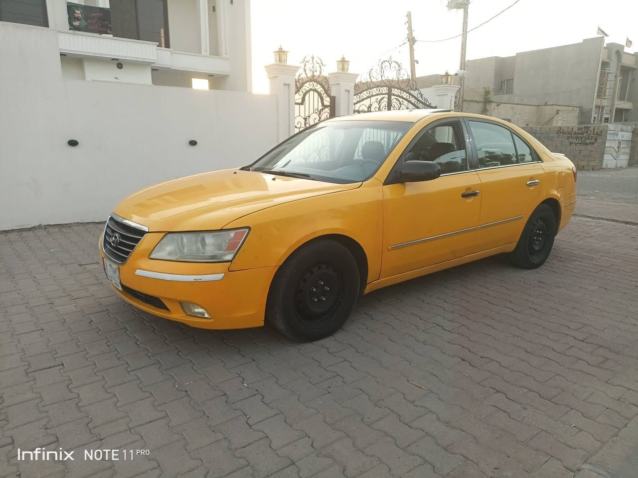 للبيع . هونداي سوناتا . موديل
2009.  مشروع وطني ..  بطاقة بانزين
 محرك 6 سلندر بشرط 
 تبريد شغال 
   حدادية وتخم تاير بشرط 
  سيارة فول مواصفات .. 
 سقف سلايت 
 كشنات جلد .. تحكمات ستيرن 
  بيه جامرلغ تبديل بدون دواخل 
   السعر .   62.  ومجال 
 ***********
