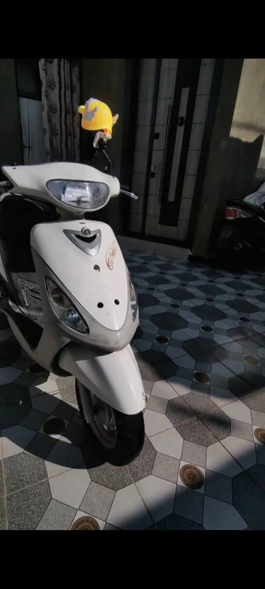 السلام عليكم 
دراجه منغولي للبيع او مراوس بوليس مسطره 
الدراجه بلادي ماناقصه اي شي الدراجه مامفتوحه 
سعره حلوو الشراي يتواصل  عل واتساب 
او اتصال ***********
