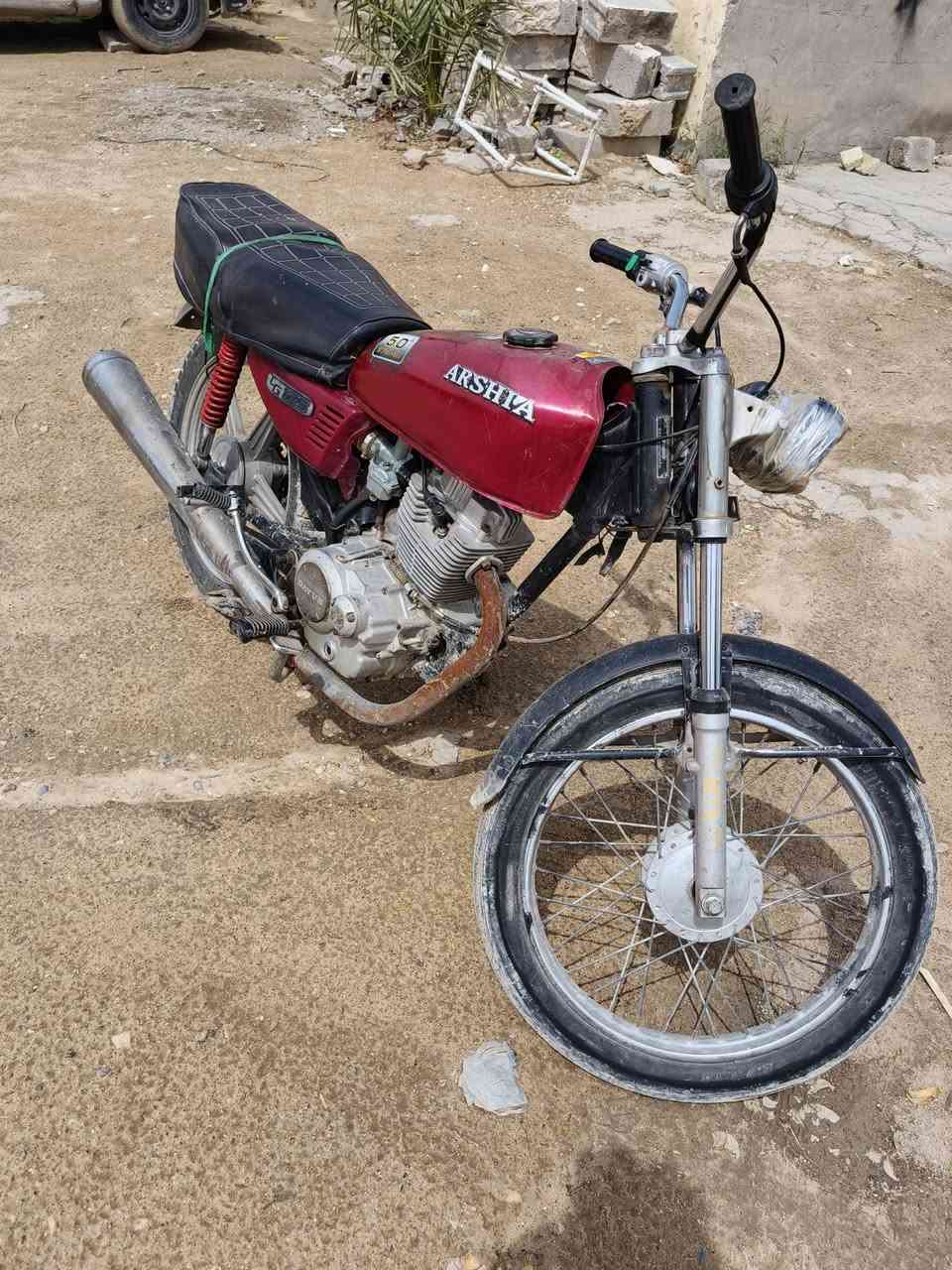 سلام عليكم دراجه اربع كير (محرك دايون) بيه اوراق اصولي (اصولي)  سعره 300 مكاني كربلاء الدره  ***********
