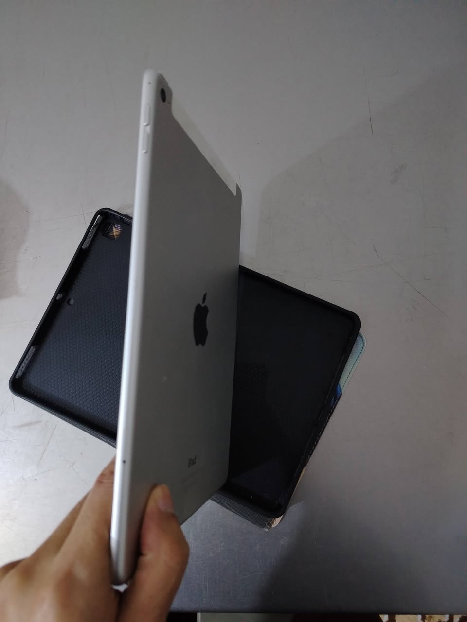 ايباد  Air2  حجم الشاشة 10  ذاكرة 128 يشغل كل البرامج واليوتيوب والتيكتوك. وتحديثاتة كاملة السعر ب120 بي مجال


**إذا كنت صاحب هذا الإعلان وتريد حذفه لأي سبب، رجاءا أرسل رسالة إلى الدعم الفني**