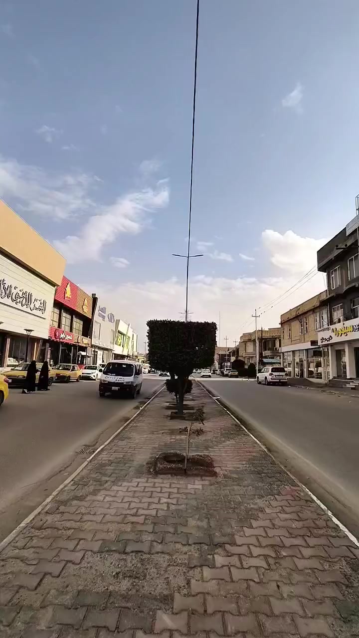 🏡دار للبيع في حي المعلمين الاول 🏡
المساحة 300م طابو صرف
غرفة نوم عدد 8 🛌 واستقبال 🪑 وصالة 🛋 ومطبخ حار وبارد 🍱 وصحيات 🛁ومحل 
(اڪـتب تـمّ يـصلـك الـسـعـر أو مـراجعـة مـكـتب الـمـسـتـشـار)
📞 للاستفسار اكثر:
*********** 
***********

📍 عنوان المكتب: شارع حي المعلمين، قرب مستشفى الصادق الأهلي، مقابل مطعم شام.
