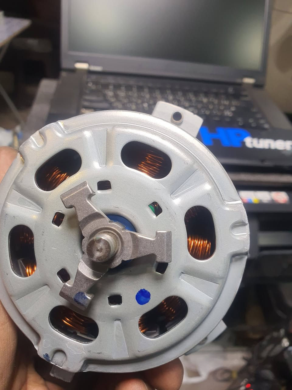 DODGE CARAVAN 2019GT 
تبديل ماطور مروحة ذات سرعة عالية اصلي مع تبديل فيشة المروحة
سيارة أحد الزبائن من محافظة اربيل 💓
مركزGT الصليخ مجاور النادي ***********
