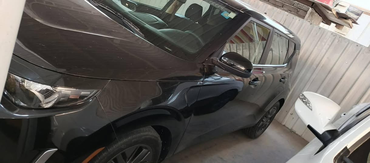 السلام عليكم كيا صول موديل 23السعر 130وبي مجال


**إذا كنت صاحب هذا الإعلان وتريد حذفه لأي سبب، رجاءا أرسل رسالة إلى الدعم الفني**