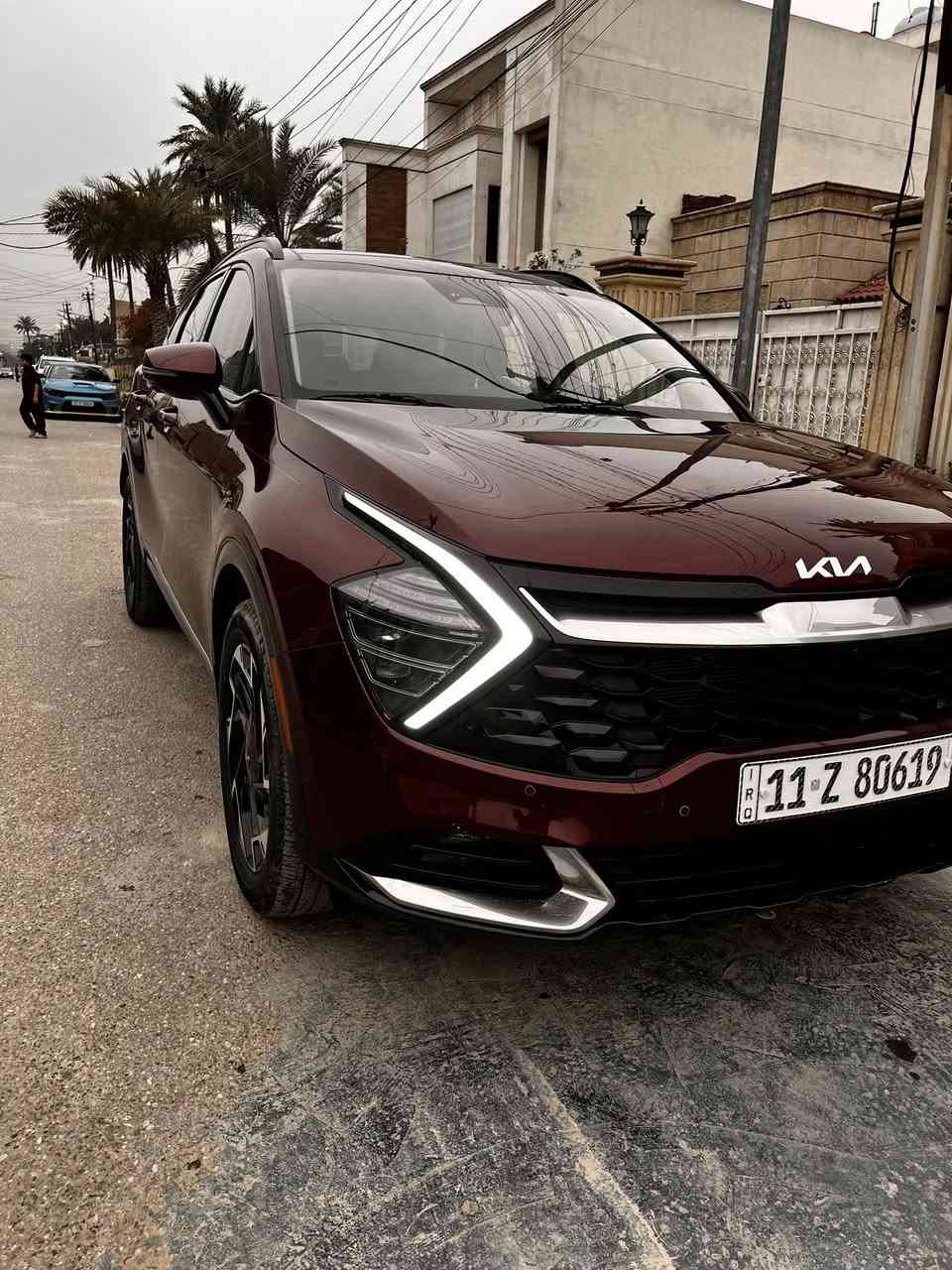 كيا سبورتج  موديل 2024 وارد امريكي
لون احمر دم الغزال 🩸لون مميز 
ماشيه 27 الف 
مكفوله من الصبغ بارد فقط 

موصفات السياره 
(1) محرك 2500 GDI 
(2) سياره دفع رباعي 
(3) كير 8 نمر 
(4) شاشه متصله نضام برستيج 
(5) مقاعد جلد 
(6) دتفأه تبريد كشنات 
(7) فتحه صقف بانوراما 
(8) كامره دواره 360 درجه 
(9) تشغيل بصمه
(10)تشغيل عن بعد 
(11)حساسات خلفيه 
(12)حساسات اماميه 
(13)صندوق كهرباء 
(14)تبريد قطعتين 
(15)كشنات كهرباء 
(16)هندبريك كهرباء 
(17)4انضمه لل قياده 
(18)لايتات لد بلادي

سياره موصفاتها SX برستيج اعلئ فئه بل سبورتج 
سياره بيها ايرباك ستيرن و حزام فقط 
رقم الشاصي مرفق بل منشور و صوره لل حادث 
مكان السياره بغداد 
رقم السياره بغداد انكليزي تحويل مباشر 
سعر السياره 229 وبيها مجال 
ترهم مراوس سيلتوز موديل 24 وفوك حسب القناعه


**إذا كنت صاحب هذا الإعلان وتريد حذفه لأي سبب، رجاءا أرسل رسالة إلى الدعم الفني**