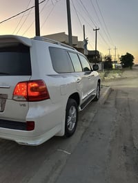 لاند كروزر • ٢٠١٤ • رقم بغداد