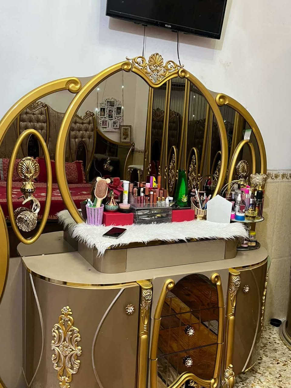 غرفه نوم تركي ثقيل السعر مليون بيه مجال نجف حي ابوطالب *********** 
طال
