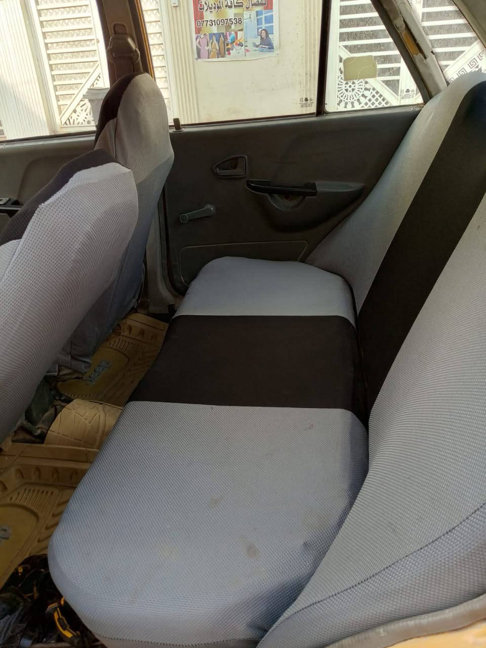 السلام عليكم للبيع سايبه موديل 2011 كير ومحرك مكفولات شواصي مكفوله دبلات جدد سنويه لحد 2030 مصفره السعر 26 وبيها مجال *********** مكاني بغداد
