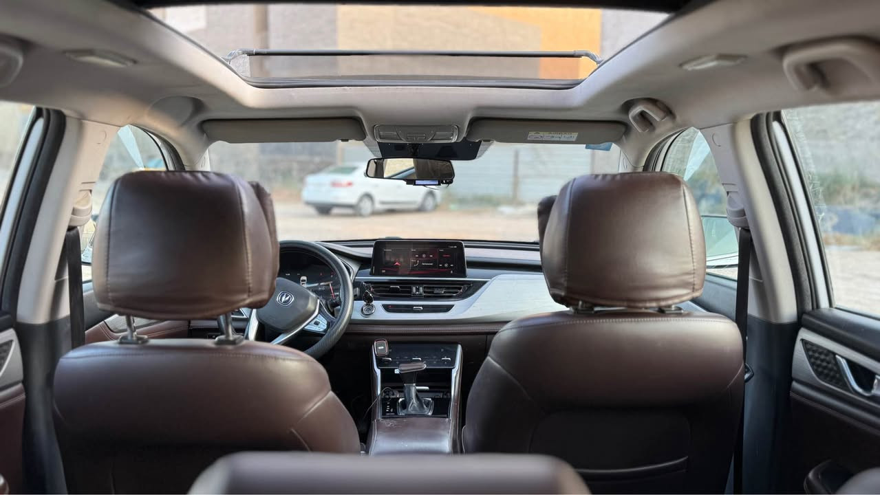 شانجان ٢٠١٩ ماشية ٢٠٧ الف كيلو
ب ١٠٥ وبيها مجال جدا بسيط 
بيها ٤ قطع صبغ
مكانها الحلة 
*********** حلة, بابل
