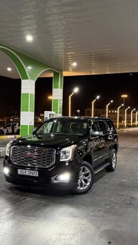 يوكن SLT • ٢٠١٥ • ماشي ١٠٢٠٠٠