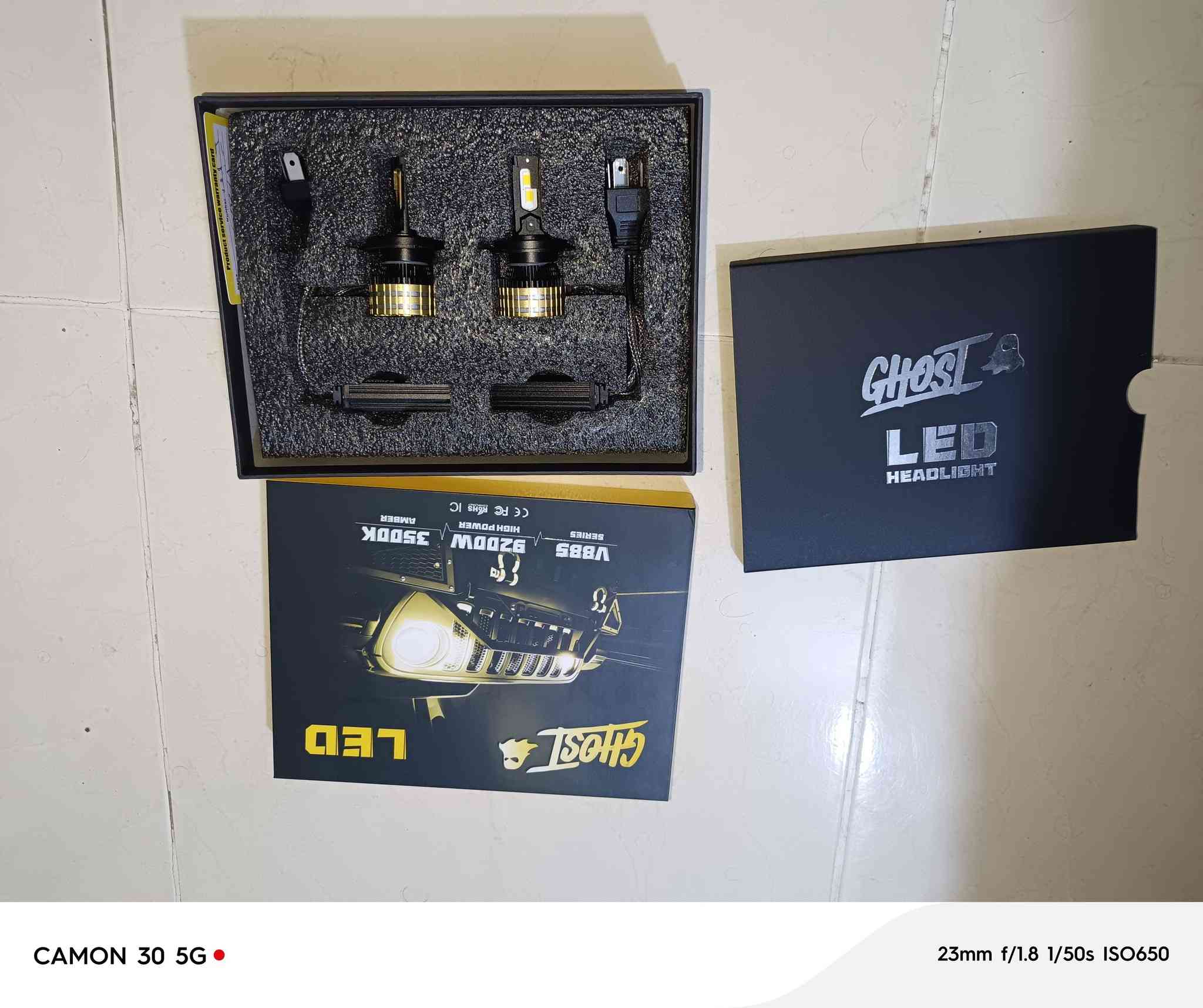 زنون شمسي H4 للبيع استخدام شهر واحد فقط   ***********
