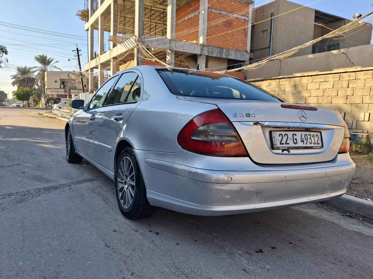 للبيع مارسيدس e200 موديل ٢٠٠٨ جاهزه وجديده ما بيها نقص فول مواصفات سياره مال بيت ومال جناي ما بيها مصرف الف دينار السعر ١١٨ ورقه العنوان بغداد ‭٠٧٧١ ٨٤٠ ٦٧٧٤‬
