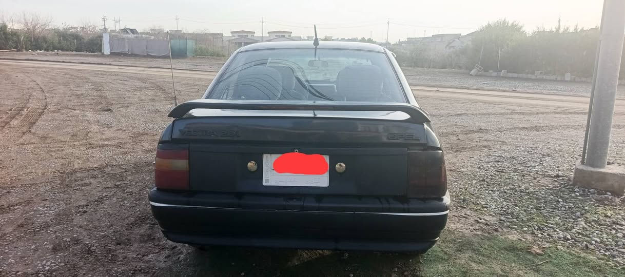 السلام عليكم فكترا 1992 حجم 20 كير عادي نينوى ألماني شرط التحويل والغرامات السيارة جاهزه من كل النواحي صبغ عام بخ جمالية فقط تايرات جدد صدر جديد باتري جديد دوشمه كشنات ارضية جلد قفل مركزي أربع تكوات كهربائيات كلها شغاله سلايت الكير شرط المحرك بيها شويه دخان طخه خفيفه خلفي
سعرها 35 وبيها مجال يرهم مراوس وبيع 
عنواني أربيل قضاء كلك 
***********
***********
