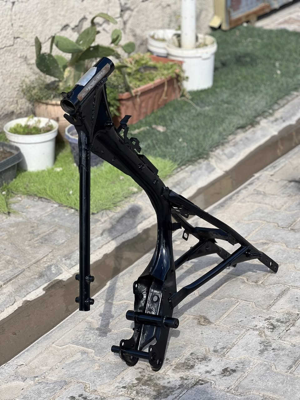 شاصي ١٩اوراق اصولي شرط ترقيم
كبل صعد غراضك محور ربع وجاهز صبغ ومرتب شاصي 
سعره خاص والميعرف اسعارهن لايعامني 
مكاني دوانيه حي الجامعه 
***********
