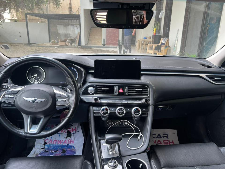 السلام عليكم جنيسز G70
4 سلندر ضررها موضح بصور ماشيه 55 الف موديل 2022 بيها ملاحظات بسيطه موجوده بصور بلجامغ والباب مكان سياره بغداد السعر 185$ للاستفسار ***********
