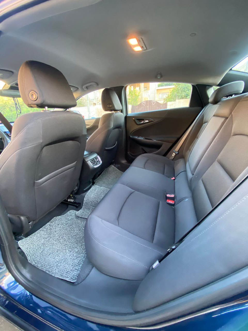 ماليبو LT موديل 2022
شاشة وكامرة خلفية 
بصمة وتشغيل عن بعد 
كرسي كهرباء 
تحكمات ستيرن 
تبريد بيانو وقطعتين تبريد 
محرك 1500 تيربو
لايت زينون 
هاند بريك دكمة 
اتوهولد ومانع انزلاق 
حادثها بنيد نصة مصبوغ فقط ايرباك ستيرن وبيها بارد بالجاملغ الخلفي على كد شبر وبارد شوية بالباب 
السعر 135 ورقة 
للاستفسار 
***********
حي العدل بغداد, العراق
