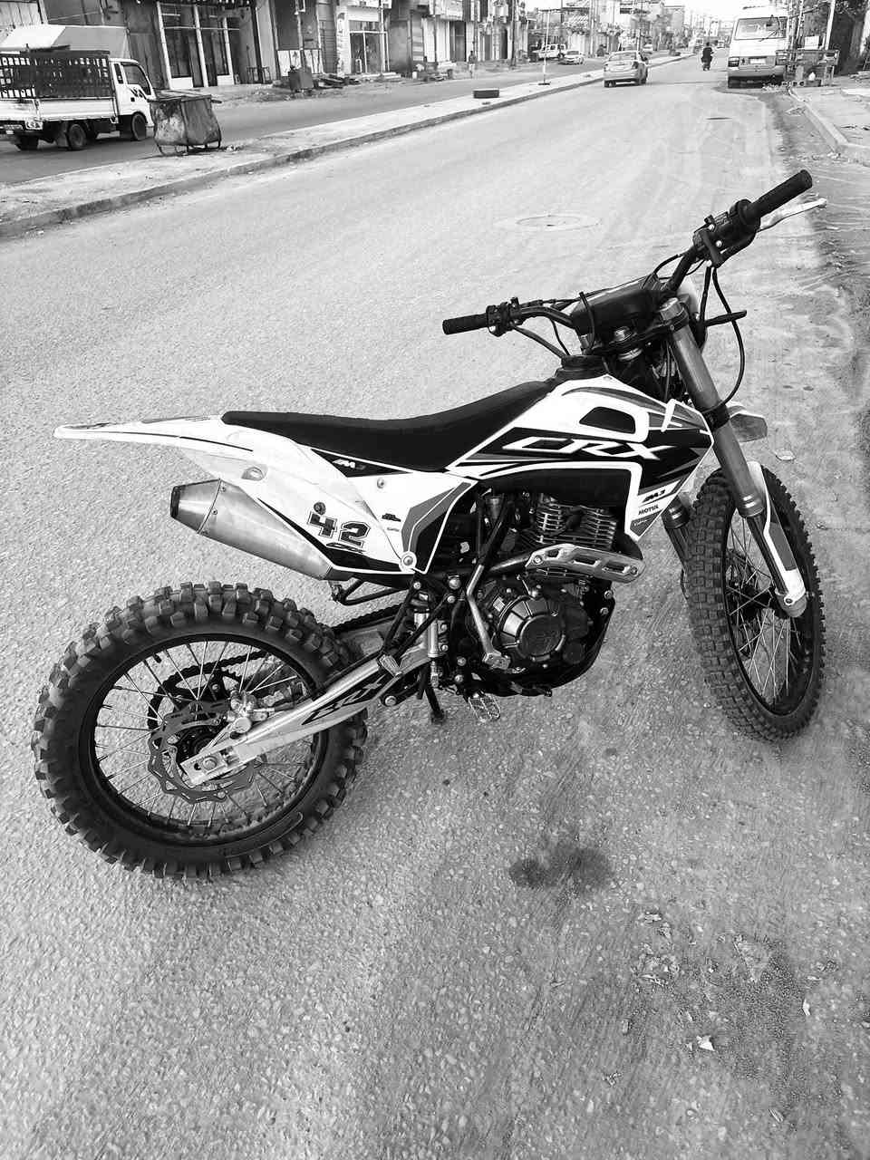 دراجة crx 300cc مديل 2026 كفالة عامه السعر 1650 وبيها مجال مكاني بصرةالرقم *********** موجود واتس
