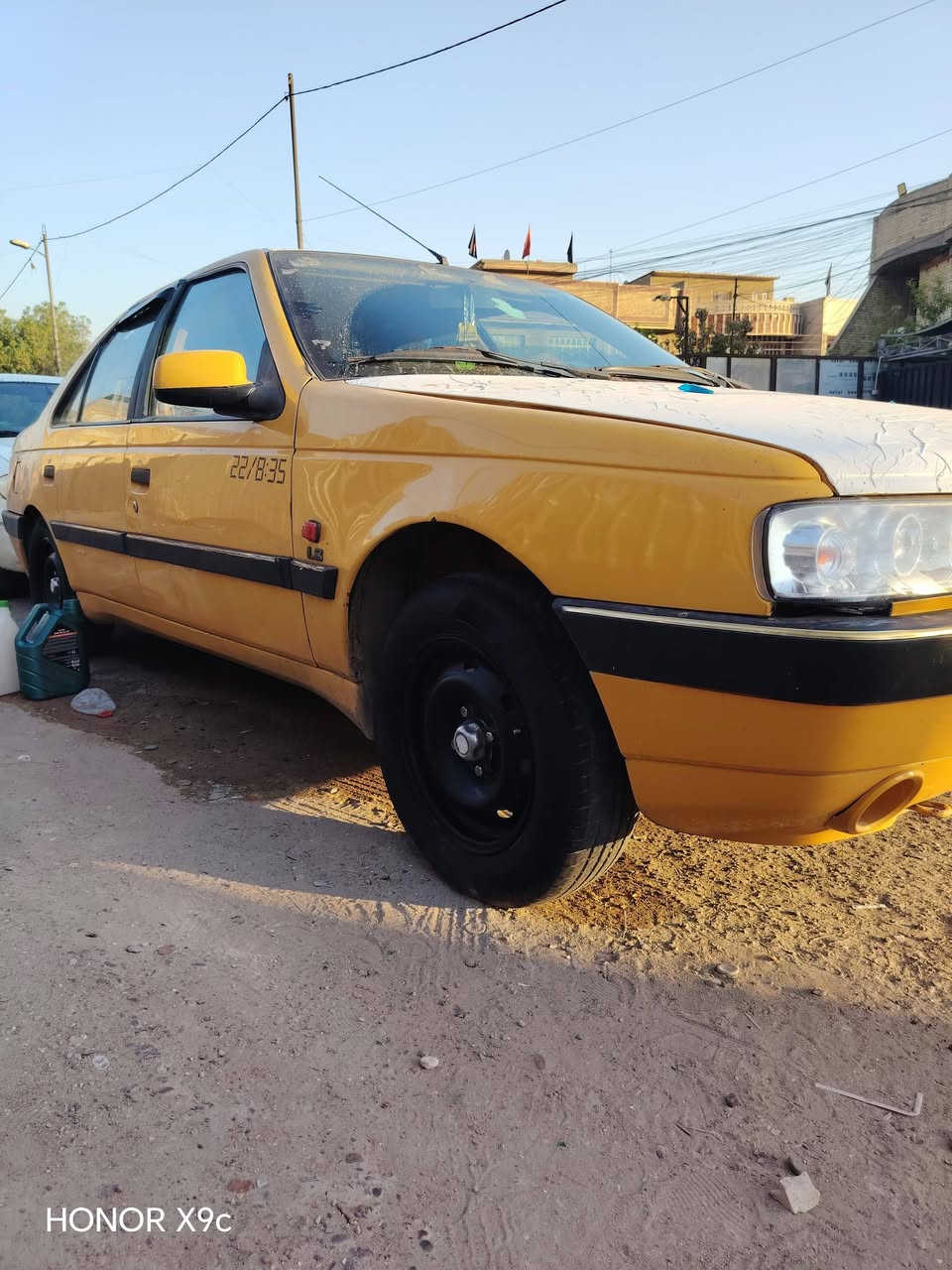 سلام عليكم بيجو لميس لبيع جاهزه سياره تبريد ثلج تايرات جاهزه محرك مكفول كير كفاله سياره مابيها اي نقص رقم انكليزي تحويل مباشر موديل 16 غرامات مصفر هيه مصفر سعر 40بيها مجال بصيط 
*********** مكان بغداد الشعب مكلف بنشر
