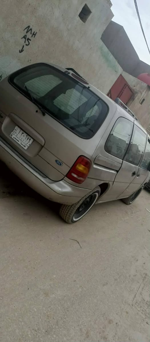 السلام عليكم فورت 7راكب رقم قادسيه باسمي سنويه 28محرك كامري ابو الجف تخم تاير حداديه كهرباىيات جاهزه المكان الديوانية الحمزه السعر 30بيع بدون مراوس***********
