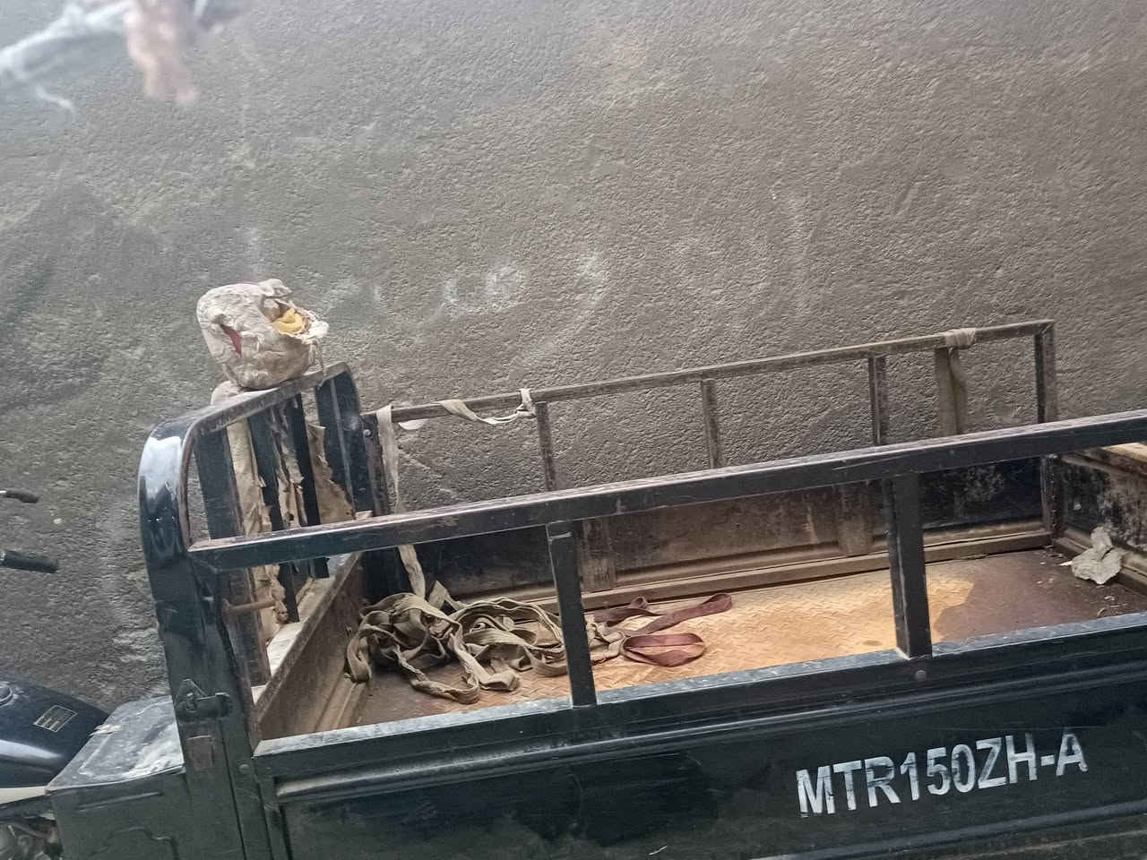 السلام عليكم ستوتة MTR موديل ٢٠٢٠كير +مكينه جديد
اكسن جمره مكفولة كفالة عامه مرقمه مداور ثاني يوم السعر مليونين


**إذا كنت صاحب هذا الإعلان وتريد حذفه لأي سبب، رجاءا أرسل رسالة إلى الدعم الفني**