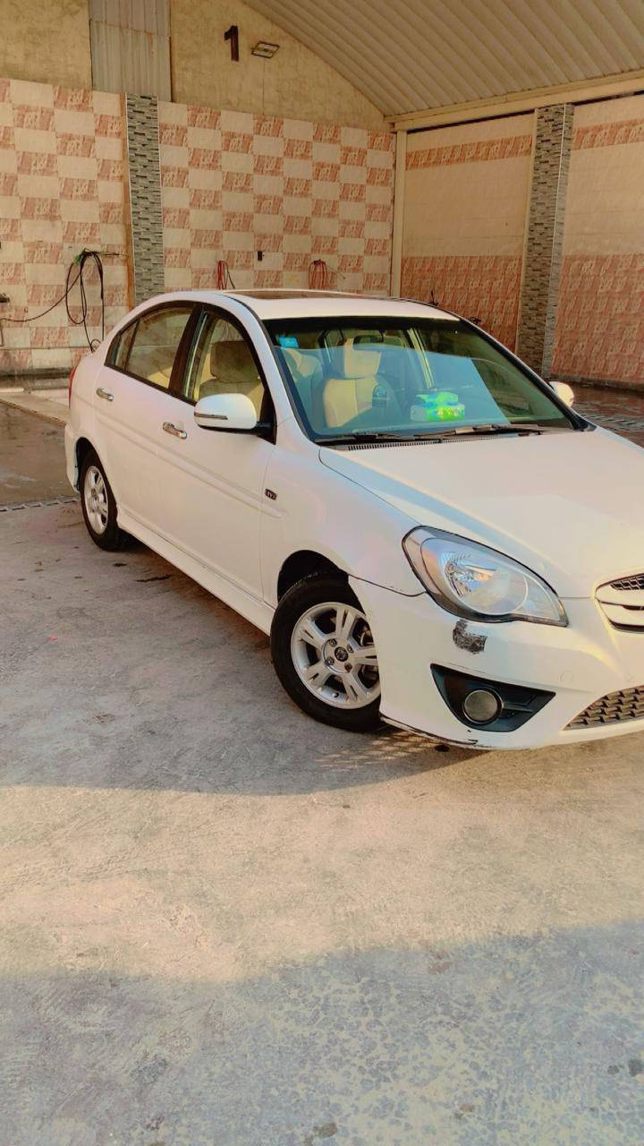 سلام عليكم هونداي اكسنت خليجي 2011 مكينه 1600 بسمي
رقم دولي جديد مكينه وكير جدد تبريد شغال تخم تاير بيها بارد قطعتين فقط  سياره 
جاهزة وخير من الله وبلعافيه على ياخذها سعر97$
مكاني بغداد الغزالية ‭0788 172 0190‬
