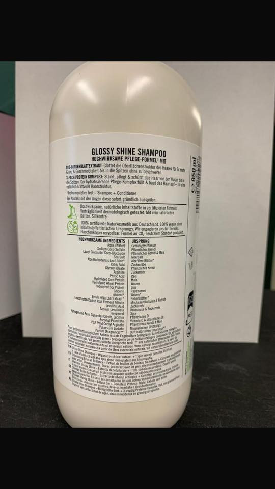 شامپۆی شەریکەی SANTEی ئەڵمانی بە جملە بەردەستە، نرخی ٤،٠٠٠
شامپۆکە سروشتەو سیستەمی ئێکسپایەری PAO (Period After Opening)ە واتە ئێکسپایەر نابێت هەتا نەیکەیتەوە، لە دوای کردنەوەشی ١٢ مانگ ئەتوانرێ بەکار بهێنرێت.

جۆری قژی وشک و چەوری هەیە

سعری لە ئەوروپا ١٢-٢٠ ئۆرۆیە

بۆ پەیوەندی کردن 
*********** تەنها واتساپی لەسەرە✅
