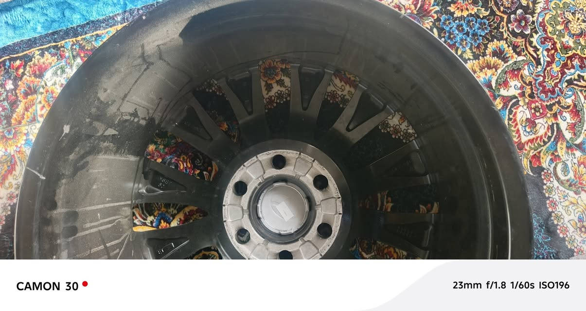 ويل كب مقاس ٢٠ لاندكروز
جديد فقط مفتوح من الكارتون للبيع 
الاتصال على الرقم ***********
