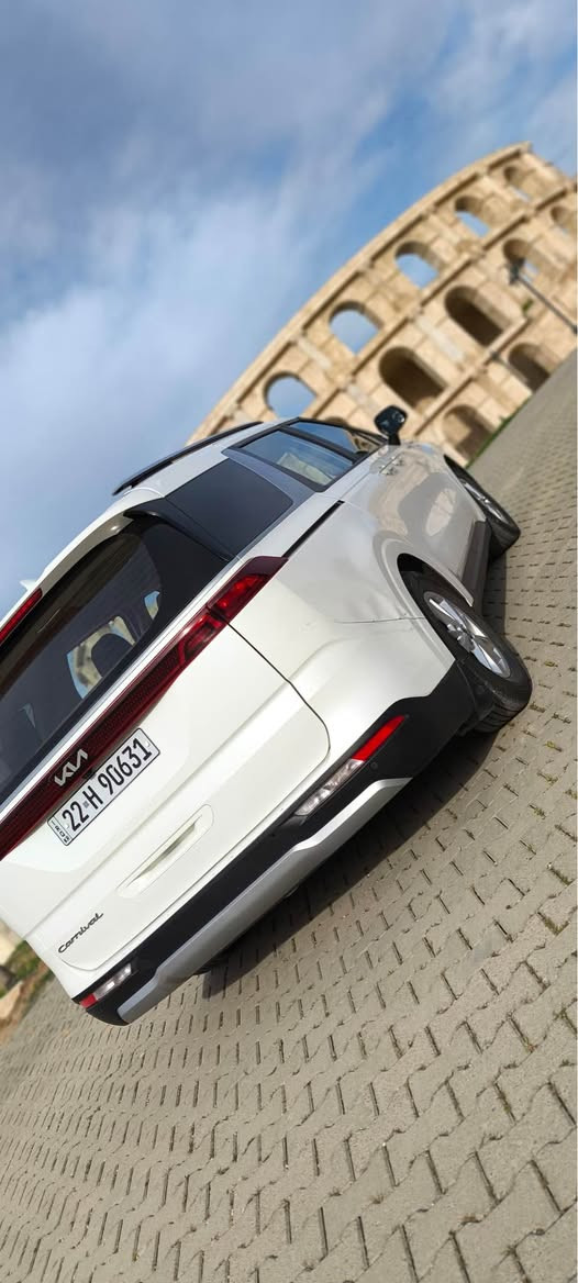 السلام عليكم اخواني الطيبين
للبيع سيارة Kia Carnival
وارد كندي
موديل 2022
مكينه V6-3.5 .
كير اوتوماتيك .
ماشيه 97,000km .
بانزين فقط .
*مواصفات...
بصمه تشغيل .
بصمة ابواب .
تحكمات ستيرن .
هيتر بالستيرن (تدفئه) .
كامره خلفيه .
منافذ USB& Typesy .
تبريد منفصل مناخين .
تبريد 3 قطع .
كونترول خلفي منفصل .
كشن سائق كهرباء .
تدفئه بالكشنات الاماميه .
هيتر بالمرايات الجانبيه .
هاند بريك بصمه .
اوتو هولد .
رادار امامي .
رادار جانبي .
حساسات خلفيه .
زنون عالي ناصي بلادي .
نهاري LED .
ابواب جانبيه خلفيه كهرباء .
صندوق كهرباء .
بردات خلفيه بلادي .
السياره 8 راكب .
السياره رقم اربيل سنويه جديده شرط التحويل والغرامات
هزه جديده .
*السياره بدون ايرباك .
السياره وارد كندي حادثه فقط چاملغ امامي سكن بارد راجع .

بيه بالتحميل الچاملغ الخلفي بي طعجه كلش بسيطه وعايفه ممصلحه وموضحة بالصور .
مكان السياره سليمانيه
للإستفسار عن السعر فضلاَ الأتصال على
*********** واتساب 📞
*********** واتساب 📞 موصل, نينوى
