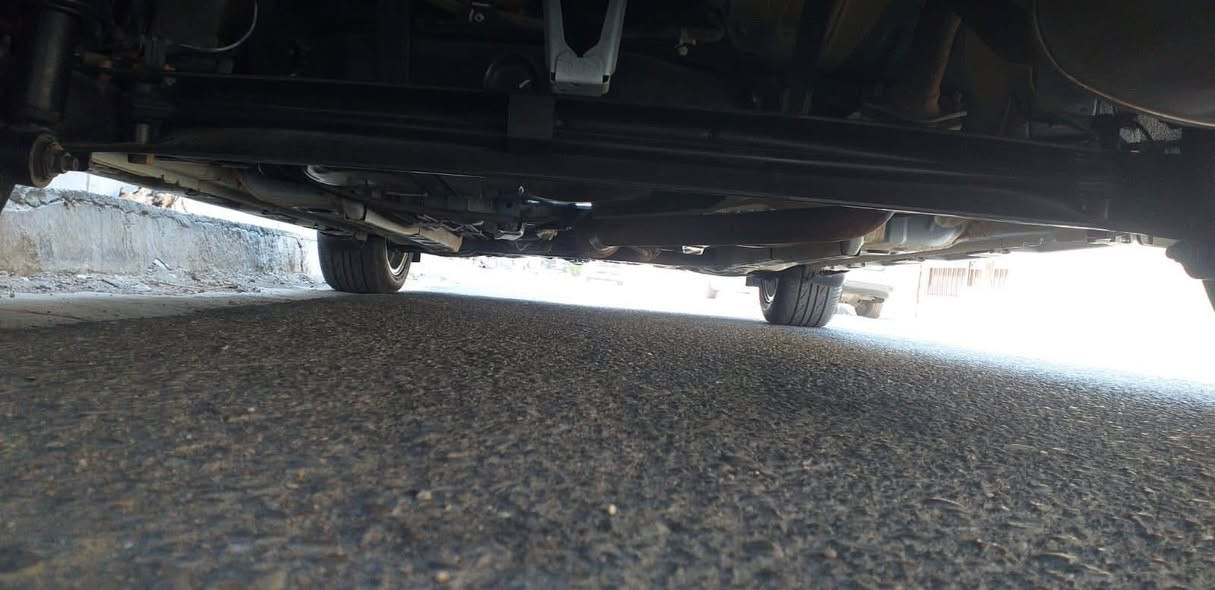 السلام عليكم للبيع كورلا 2012 خليجي فول مواصفات كفاله عامه من كلشي مكينه 1.8 اشاير بل مري مري شفط وي السويچ بيهه سويجات ثنين ويل حجم 16 سلايد روڤ حساسات خلفيه تبريد بيانو سياره جديده رقم بغداد بسمي تحويل مباشر مكان السياره بغداد الزعفرانيه السعر 150 وبيهه مجال للاستفسار ***********
