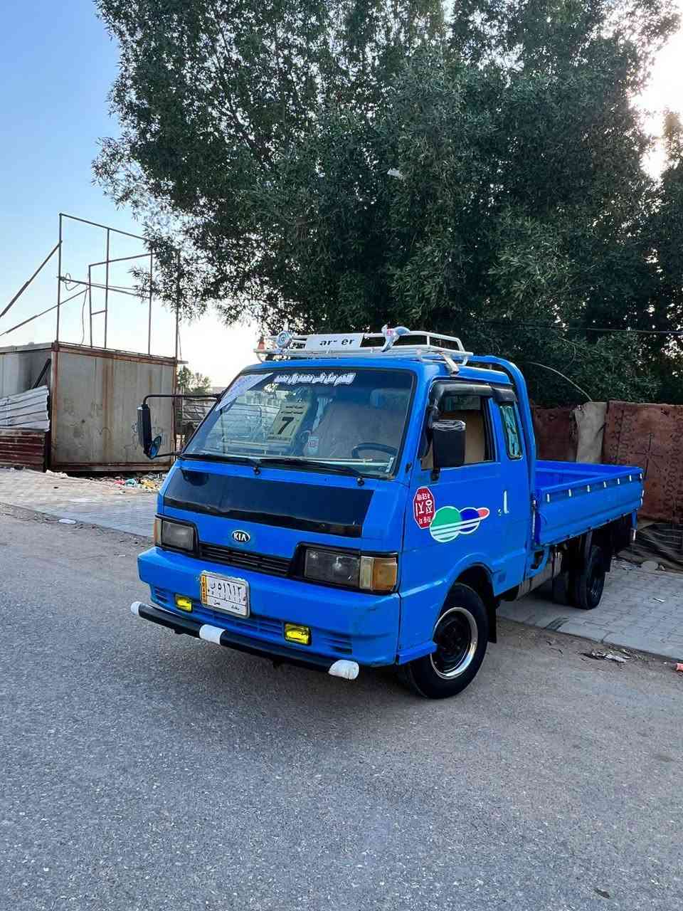 سلام عليكم عدي كيه بنكو موديل ١٩٩٤ رقم بغداد مشروع وطني سنويه لل  ٢٠٢٧ تحويل ثاني يوم مكينه وكير ستوني شادهه جدد الفين وسبعميه وواحد اكسن جديد شواصي مكفولات عوزهه بس دوشمه  جديده السياره تخم تاير باتري كلهه جدد السعر 55 وبيهه مجال  المكان النجف الرقم ***********
