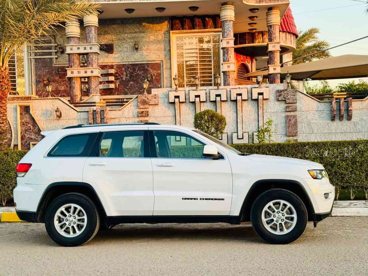 سلام عليكم
جارجر  2020 اصل ب اسمي 

السعر : 210 وبيه مجااال

اتصال : ***********

المواصفات :-  فول من عدا الفتحه 

بصمه 

شاشه كبير 

فور ويل

سماعه ALPiNE

كشن كهرباي 

بصمة ابواب+ صندوق

تبريد قطعتين

كشن حضن بلادي 

مرايات هيتر 

كاميرة دواره

Light Led+ بيلادي زنون

حساسات خلفية 

سياره حادثه جاملغ خلفي اثر حرك مرفوق سونر وصور الاحادث

 

مكان السيارة بغداد
