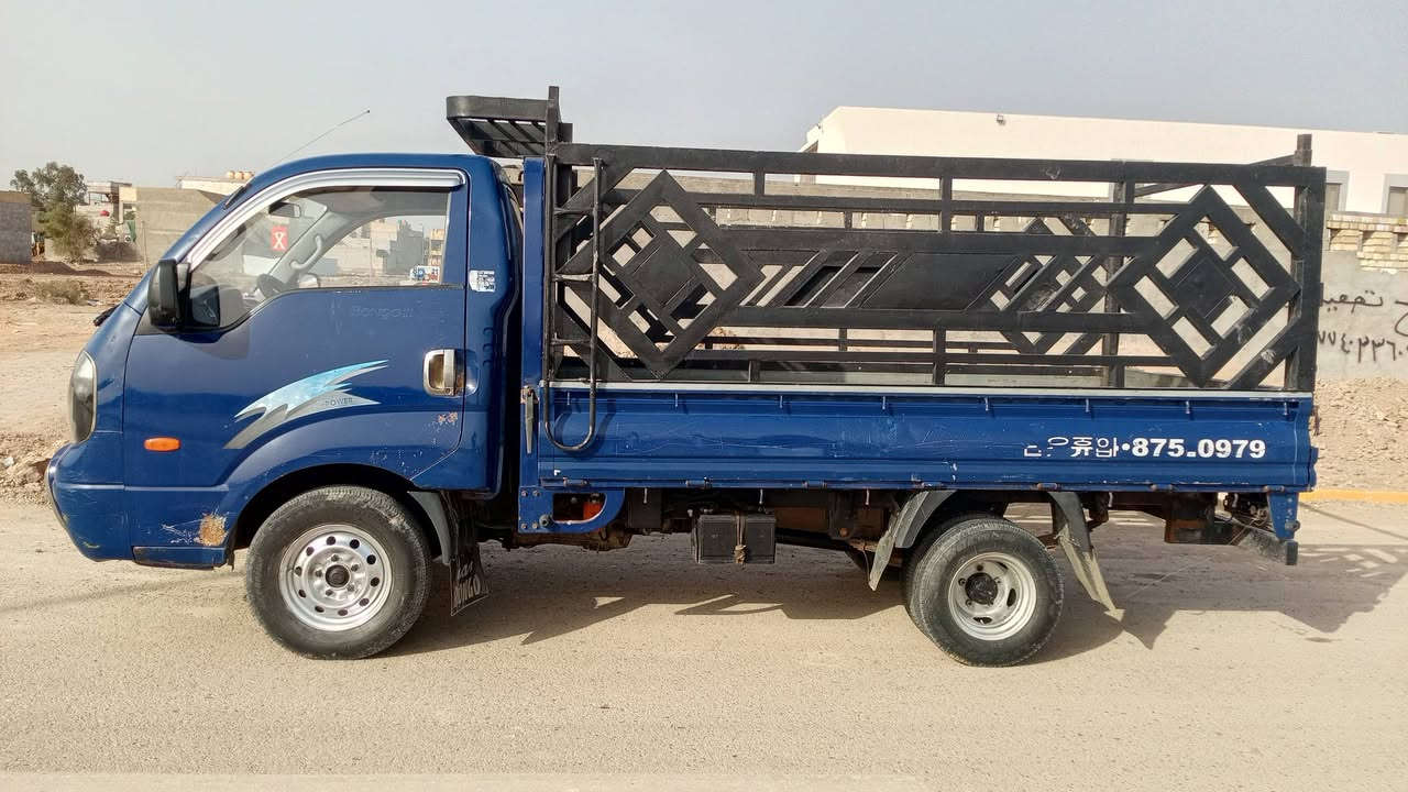 السلام عليكم من رخصة مدير الكروب
كيا بنكو موديل 2006
سيارة تك قمارة 8چنكال 
مكينة 3000مفتوح والكير مال مسكر  خير من الله 
رقم بغداد انكليزي 
سنوية لل2027/4 تحويل اشوكت ما يعجبك
سيارة جاهزة من كهربائيات مكينة كير  شاصي رقم شاصي
مكان السيارة بغداد الراشدية السعر 85وبيها مجال
السيارة بل حمل حالهة حال الفحل وارزن بعد
للاتصال ***********
