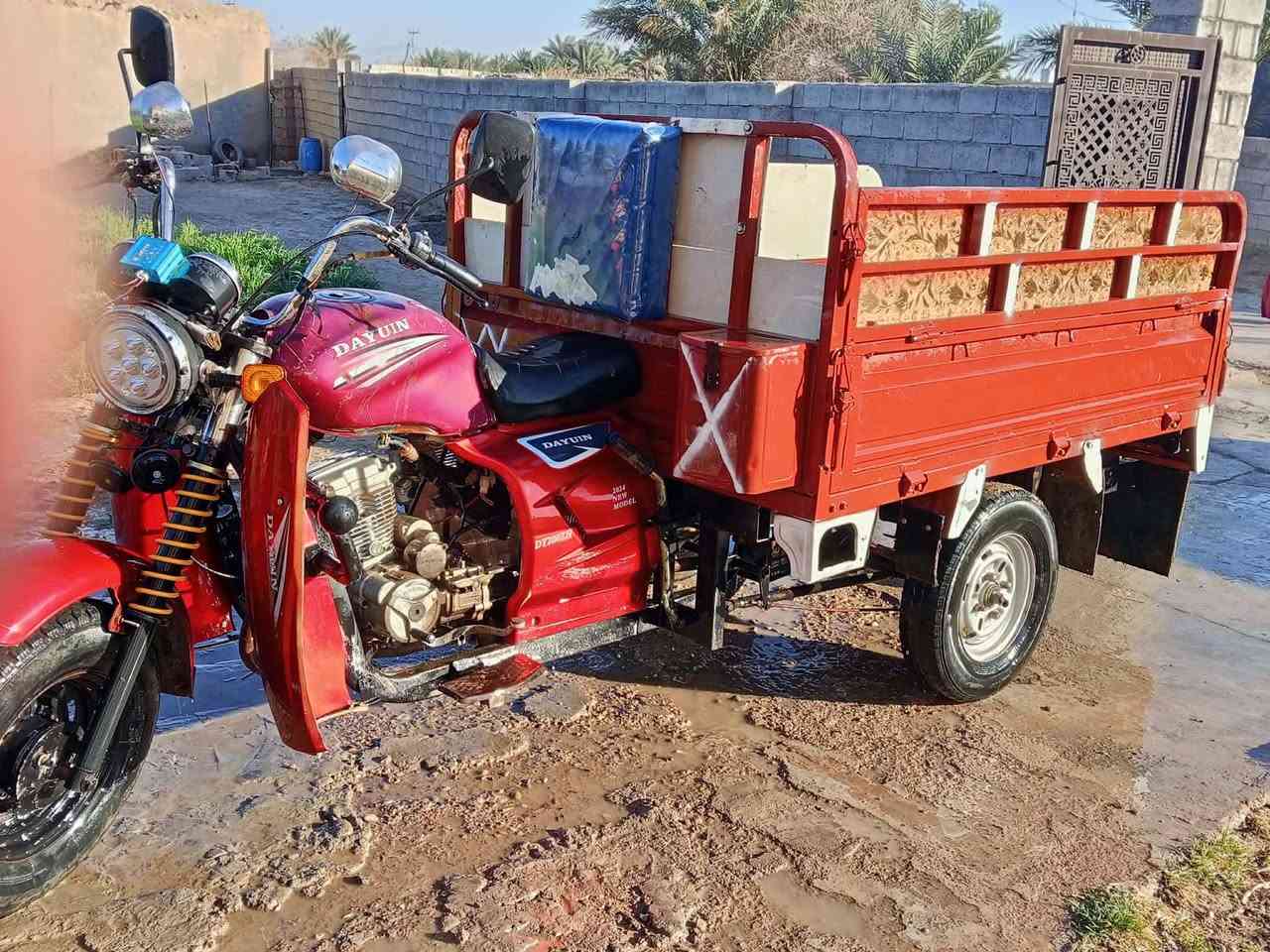 ستوتة دايوان للبيع موديل ٢٠١٤ العنوان ديالى ناحية السلام رقم الهاتف ***********
