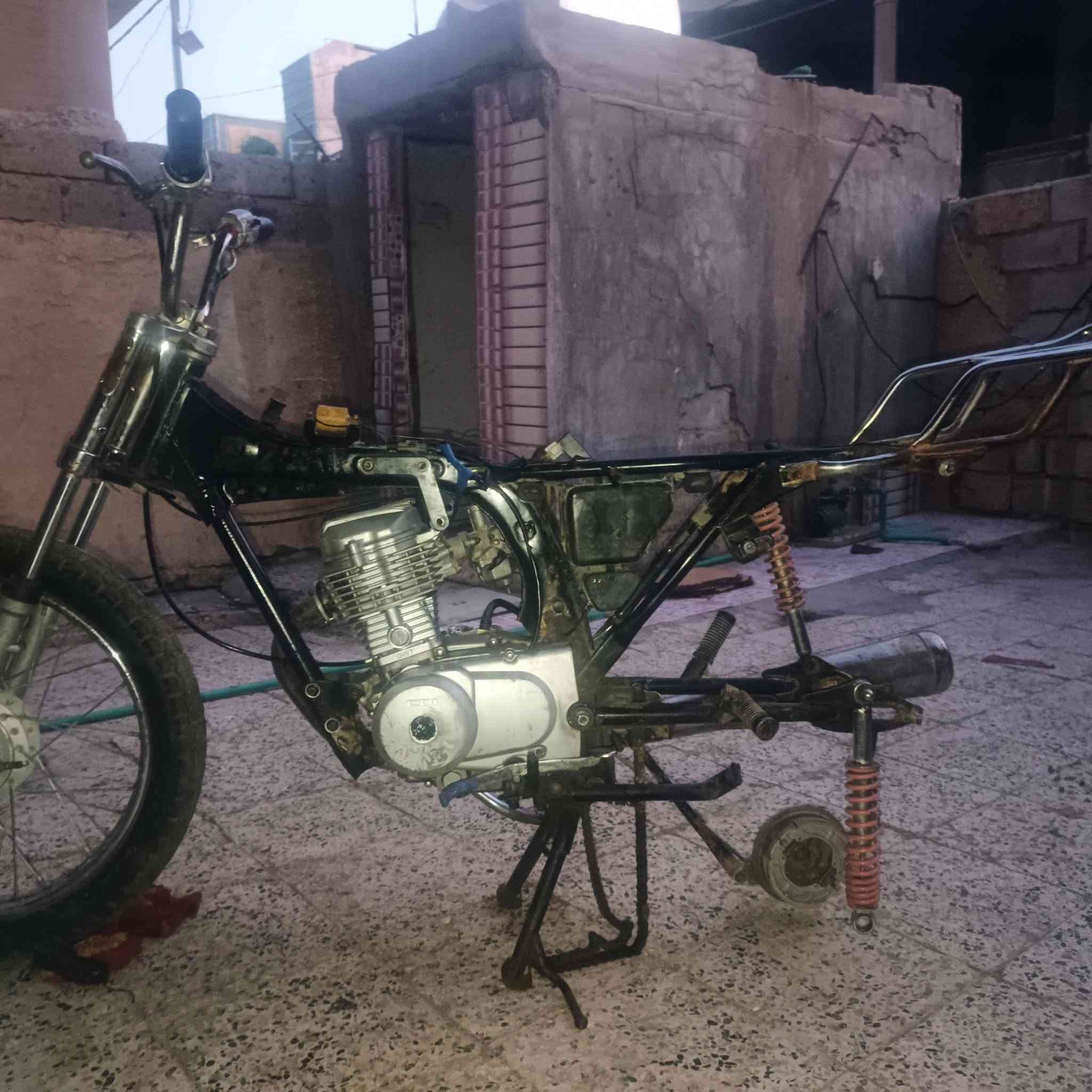 تجفيت كامل توني مكلمه بي ويل ما وياه كشنه تعبان ورايدله تفيلس ماعرفت افيسله صوته عالي لن لتفيلس مضبوب ٢٠٠ وبين مجال


**إذا كنت صاحب هذا الإعلان وتريد حذفه لأي سبب، رجاءا أرسل رسالة إلى الدعم الفني**