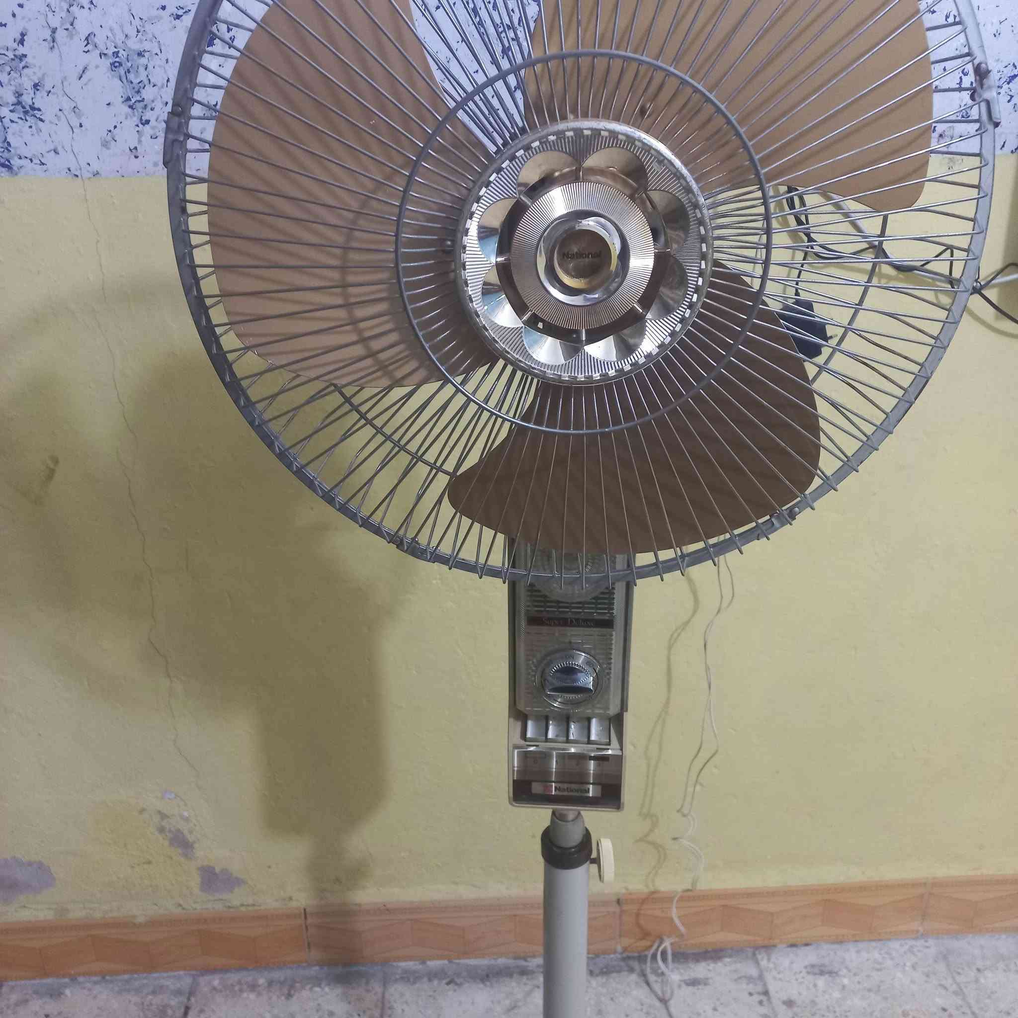 للبيع مراوح نوع ناشيونال ياباني اصلي غني عن تعريف علا وضع شركة


**إذا كنت صاحب هذا الإعلان وتريد حذفه لأي سبب، رجاءا أرسل رسالة إلى الدعم الفني**