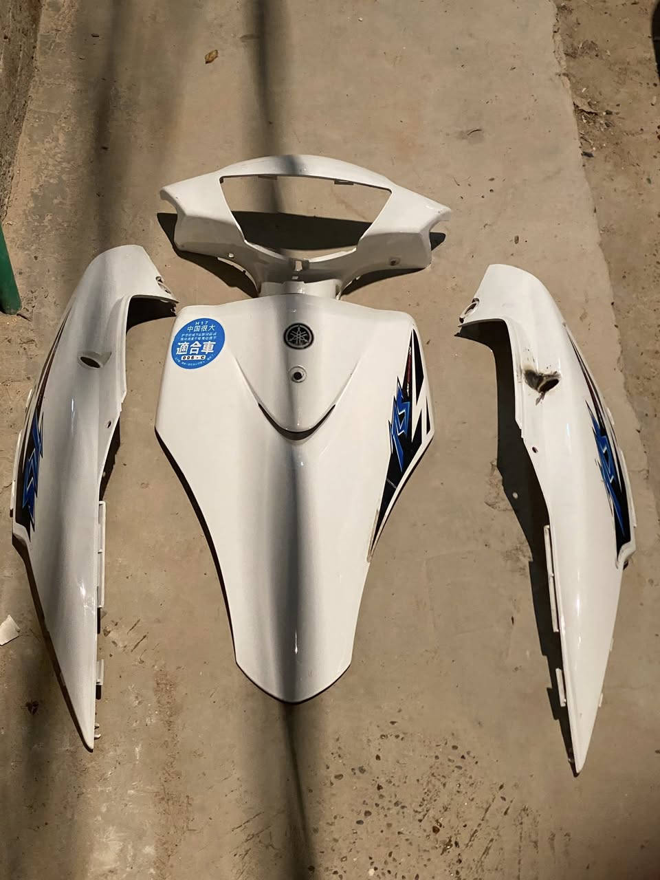 سلام عليكم
كفرات البيع 
الأبيض تجاري كامل 
الصفر بس صفحات بلاديات 
مكان نجف عسكري السعر حلو 👍🏻


**إذا كنت صاحب هذا الإعلان وتريد حذفه لأي سبب، رجاءا أرسل رسالة إلى الدعم الفني**