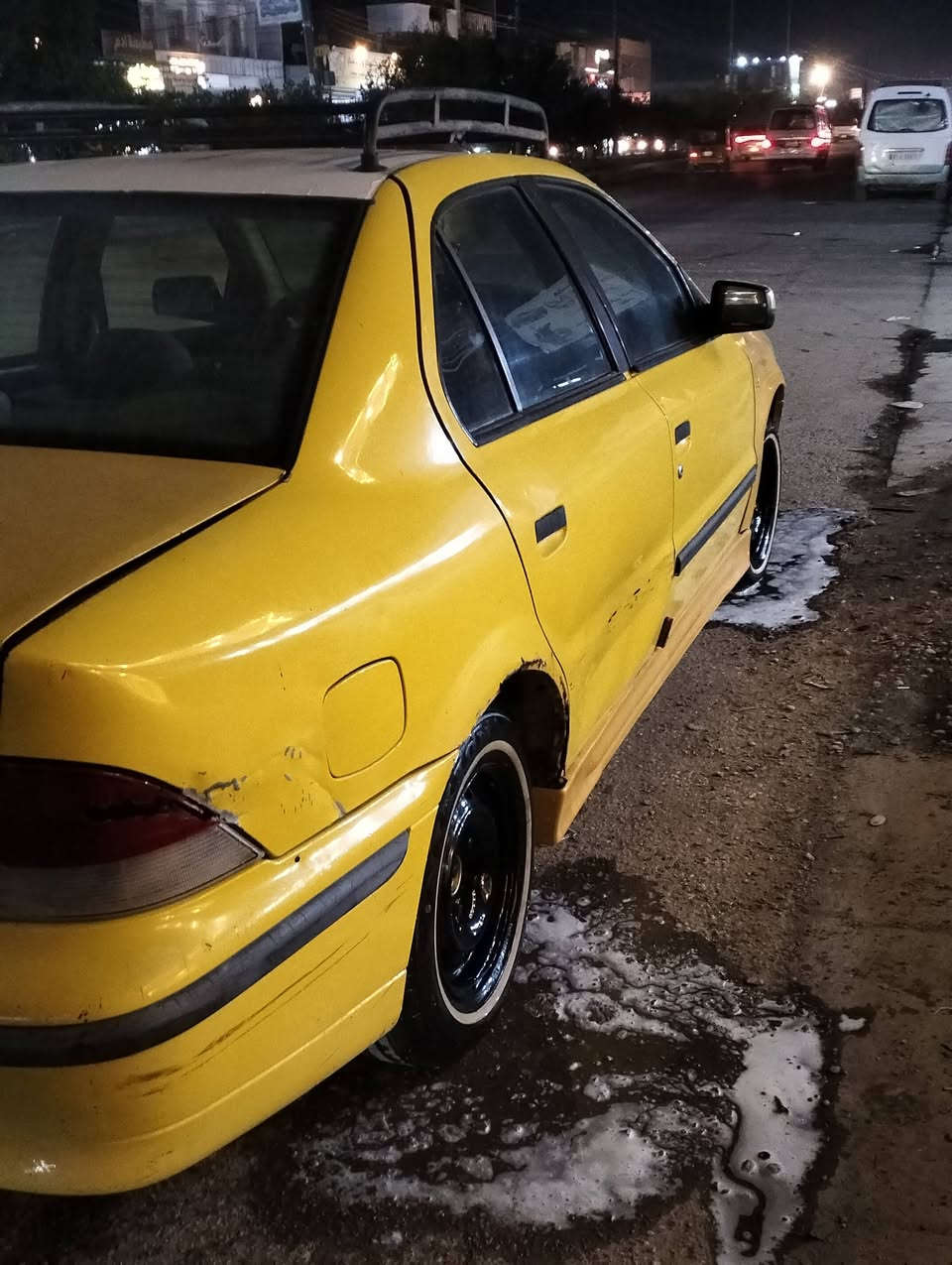 سمند موديل 10رقم نجف جاهزه مكينه وكير نضيف صدر امامي خلفي نضيف تخم تاير جديد قبل كم  شادهن صاحبهه موجود مواصله السعر 16مكانهه بغداد ***********
